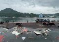 Earhquake M 5,4 Rocks Jayapura, Damaged Mall Buildings-Cafes Drifted into the Sea