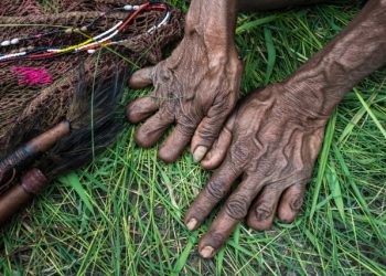 The Unique Tradition of Cutting Fingers of the Dani Tribe in Papua