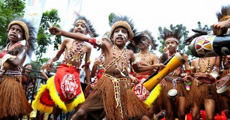 Local Language in Papua Land Facing Extinction. Source: Ling-go.