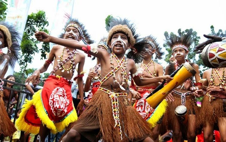 Local Language in Papua Land Facing Extinction. Source: Ling-go.