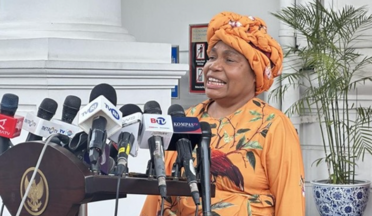 Papua MRP Chair Requests President to Build State Palace in Jayapura. Sumber odiyaiwu.