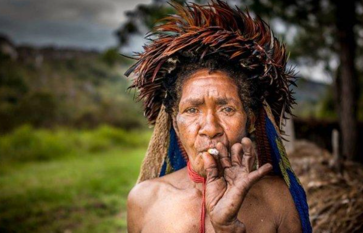 The Tongue Cutting Tradition (Cipap) in Papua