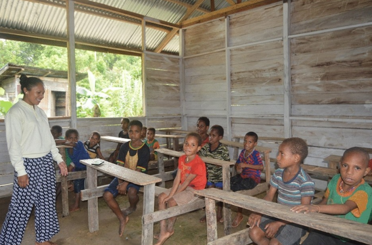 Preserving Papua's Heritage, BRIN Engages Students in Cultural Education