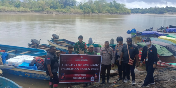 Security Forces Escort Ballot Logistics Distribution Ahead of Boven Digoel Revote