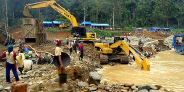 Illegal Gold Mining in West Papua Sparks Alarming Ecological and Social Crisis