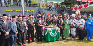 West Papua Governor Urges TNI to Provide Greater Opportunities for Indigenous Papuans