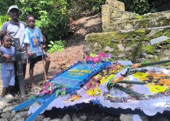 Pregnant Woman and Unborn Baby Die After Four Hospitals Refuse Treatment, Papua Governor Admits Failure