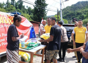 Papua Police Distribute 165 Tons of Subsidized Rice to Support Food Stability Ahead of Holidays