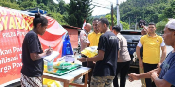 Papua Police Distribute 165 Tons of Subsidized Rice to Support Food Stability Ahead of Holidays