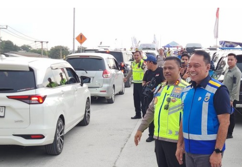 Kakorlantas Tinjau Tol Fungsional Japek II, Arus Balik Dipastikan Terkendali