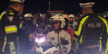 Menjaga Jalan, Menjaga Kehidupan, Dedikasi Polantas dalam Operasi Ketupat 2026